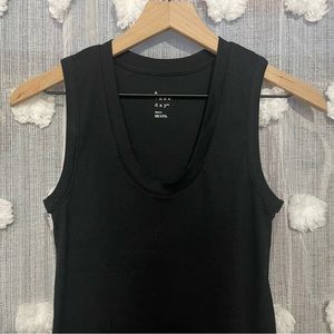 Black TANK